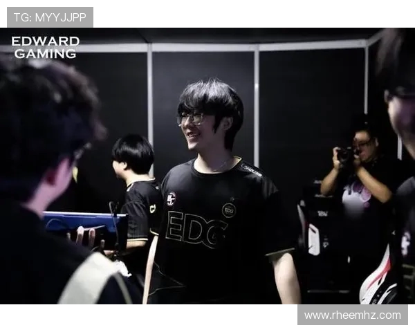 EDG鏖战JDG巅峰对决再燃激情谁能笑到最后称霸赛场